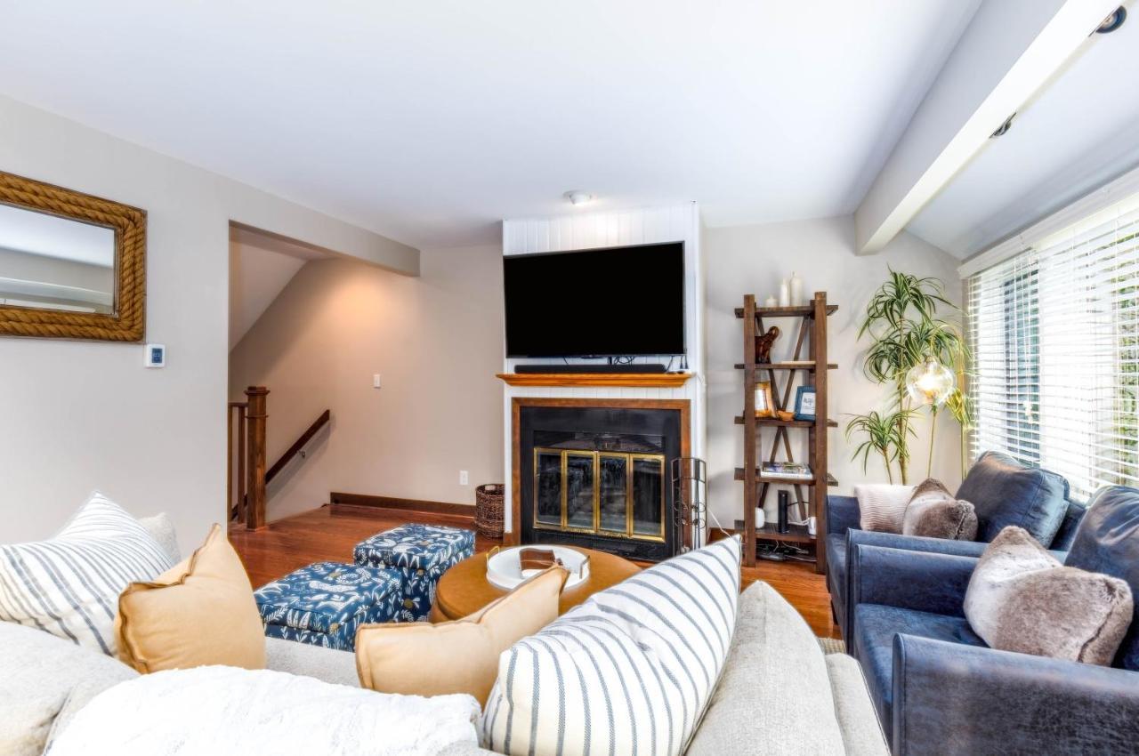 Summer Specials! Cozy King Beds, Pool Access, Galena Territory Amenities, Fireplace, Great Location In Galena Territory On Lake Galena Exterior foto