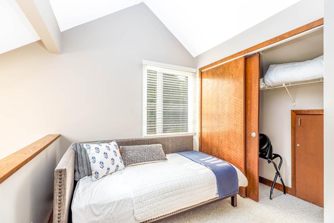 Summer Specials! Cozy King Beds, Pool Access, Galena Territory Amenities, Fireplace, Great Location In Galena Territory On Lake Galena Exterior foto
